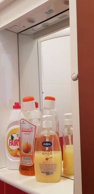 Гостевой дом Rexha Apartments Улцинь Трехместный номер с собственной ванной комнатой-21